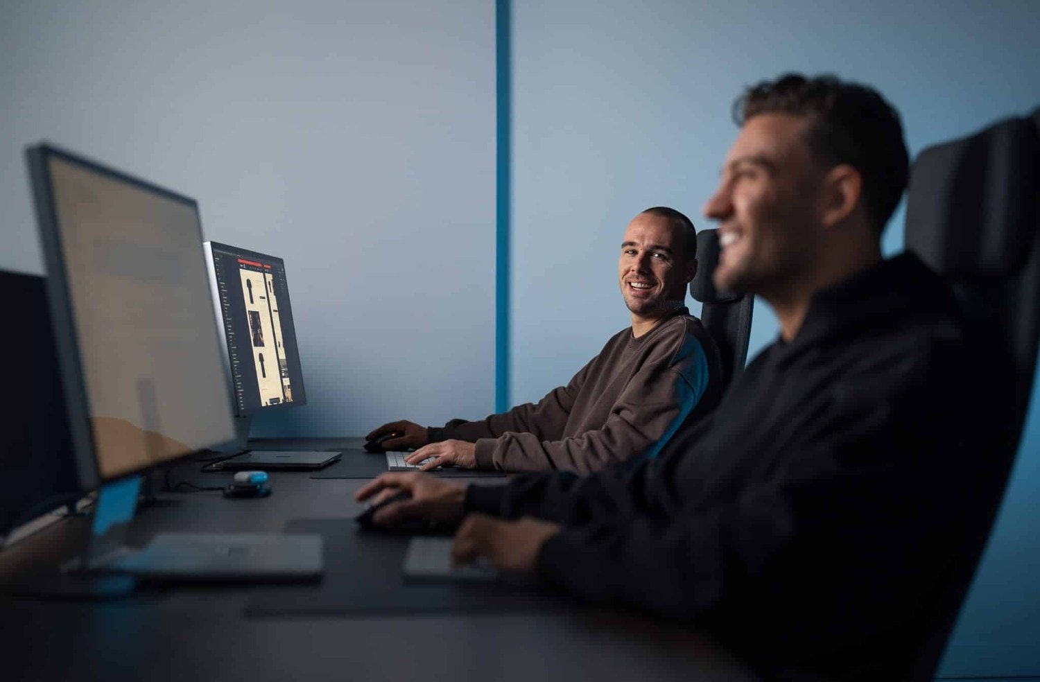 Twee specialisten van Klubb aan het werk